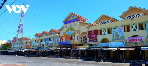 Giả danh nhân viên y tế khử khuẩn rồi đánh thuốc mê cướp tài sản-2