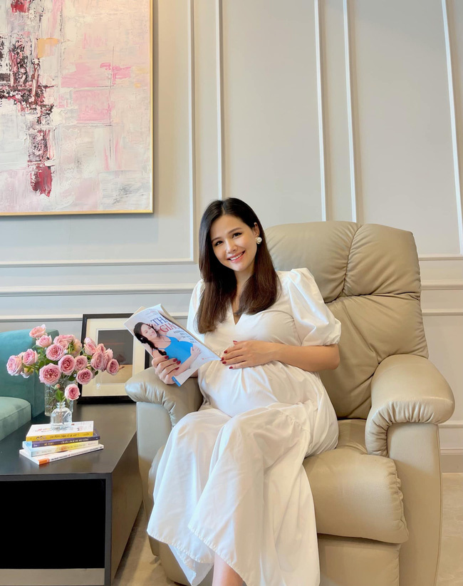 Phu nhân Tổng giám đốc tập đoàn nghìn tỷ tung bộ ảnh bầu đẹp ná thở, tiết lộ tâm trạng trong lúc chờ 1 cơn đau đẻ-5