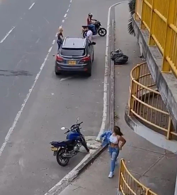 Bị bạn gái của nhân tình bắt tại trận màn ân ái, kẻ thứ 3 có hành động cao tay khiến nữ chính biết ơn còn dân mạng phẫn nộ-3