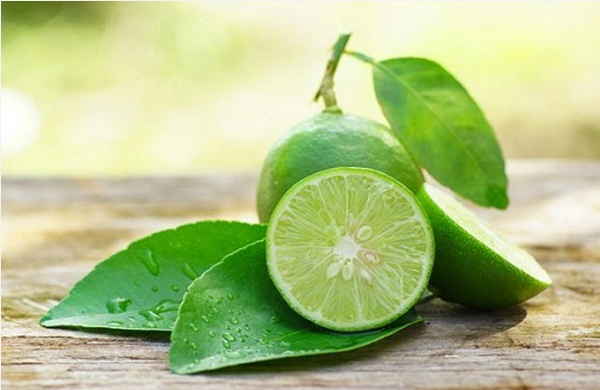 Tủ lạnh ám mùi sầu riêng, thậm chí còn nồng nặc bởi lâu ngày không dọn, nếu bỏ một cục than vào rồi để qua đêm bạn sẽ nhận được kết quả như ý-4