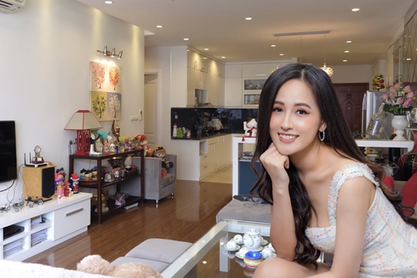 Lý Nhã Kỳ và cuộc sống sang chảnh ở tuổi 38: Sống trong cung điện triệu đô, tặng mẹ biệt phủ rộng 10.000m2-18