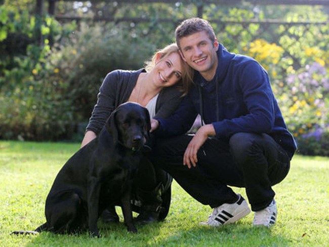 Cưới vợ không phải dạng vừa, siêu sao thế giới rắc rối vì mớ bòng bong cô&nbsp;gây ra, liên quan đến người đàn ông khác-10