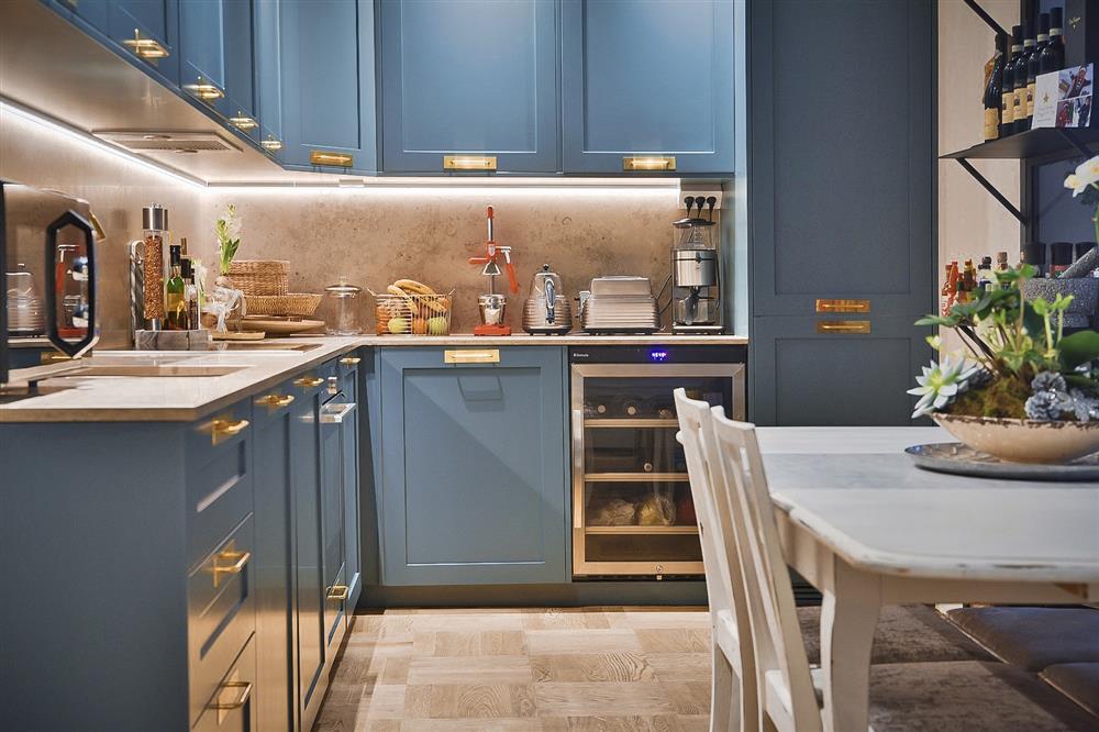 Căn hộ 72m² gây thương nhớ với cách sử dụng màu tương phản đầy ấn tượng-6