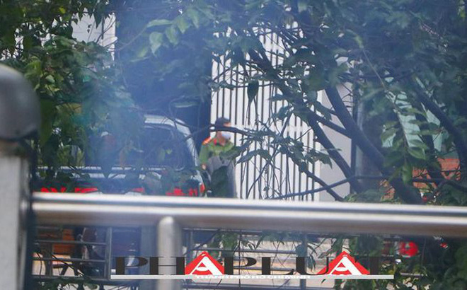 NÓNG: Bộ Công an đang khám nhà một số lãnh đạo tỉnh Bình Dương-1