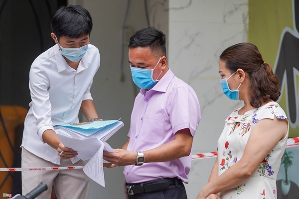 Tiến Linh rời khu cách ly-4