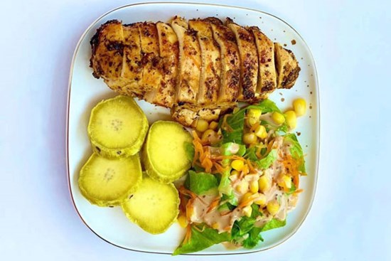 Vóc dáng thon gọn nhờ thực đơn eat clean tăng cơ, giảm mỡ