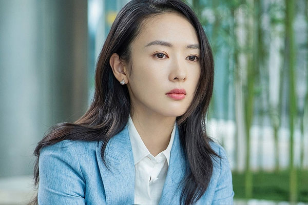 Chồng bỗng thay đổi, vợ tò mò cầm điện thoại thì choáng váng với tin nhắn không ngờ, danh tính người gửi ngoài sức tưởng tượng-2