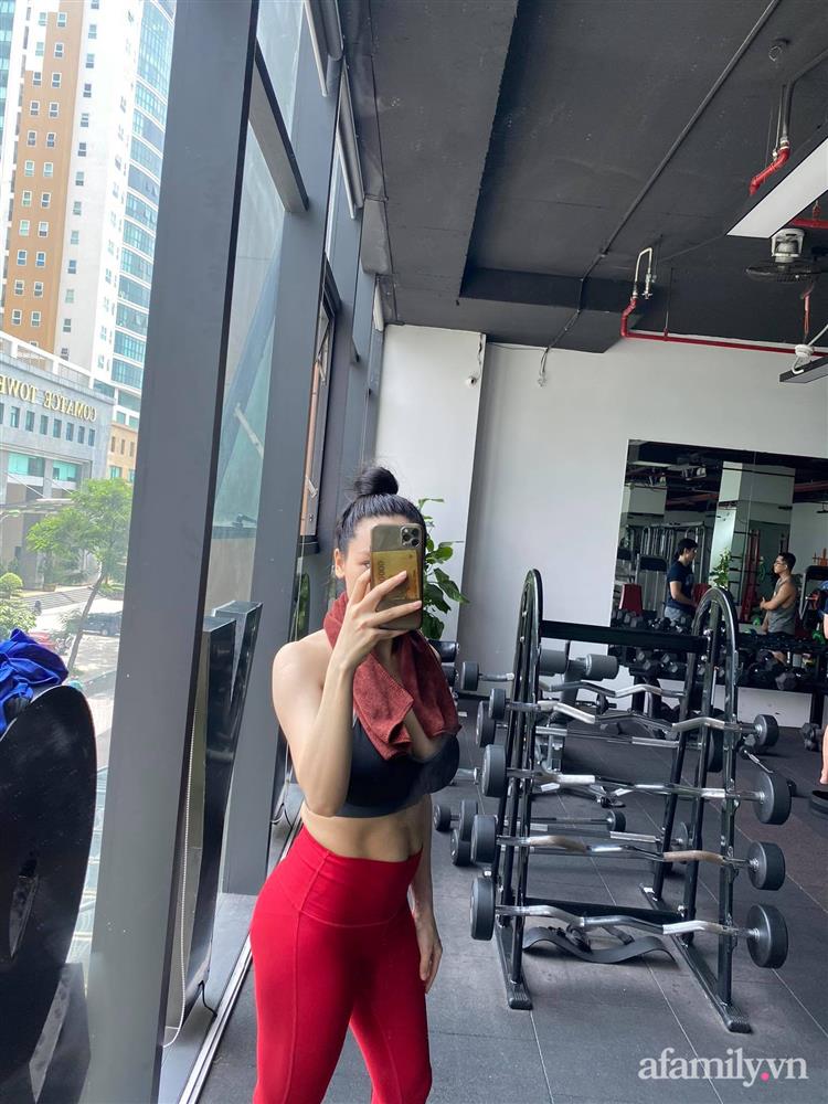 Mẹ 9x khoe cơ bụng đẹp nức nở dù mới sinh con 3 tháng, chỉ ra sai lầm của nhiều chị em khiến việc giảm cân sau sinh thất bại-7