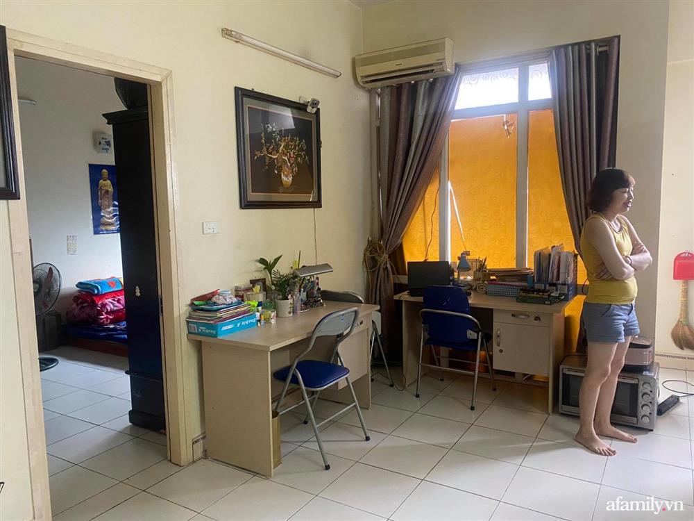 Cặp vợ chồng ở Hà Nội tự tay cải tạo nhà chung cư từ A đến Z chỉ hết 140 triệu, thành quả khiến ai cũng phải khen hết lời-2