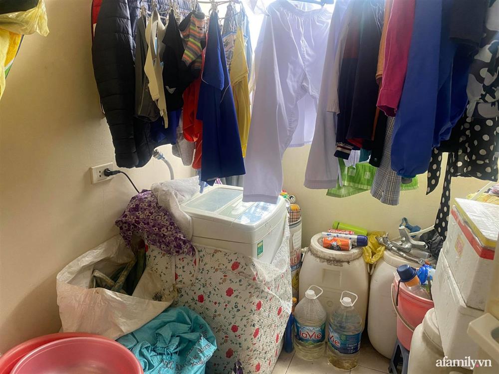 Cặp vợ chồng ở Hà Nội tự tay cải tạo nhà chung cư từ A đến Z chỉ hết 140 triệu, thành quả khiến ai cũng phải khen hết lời-4