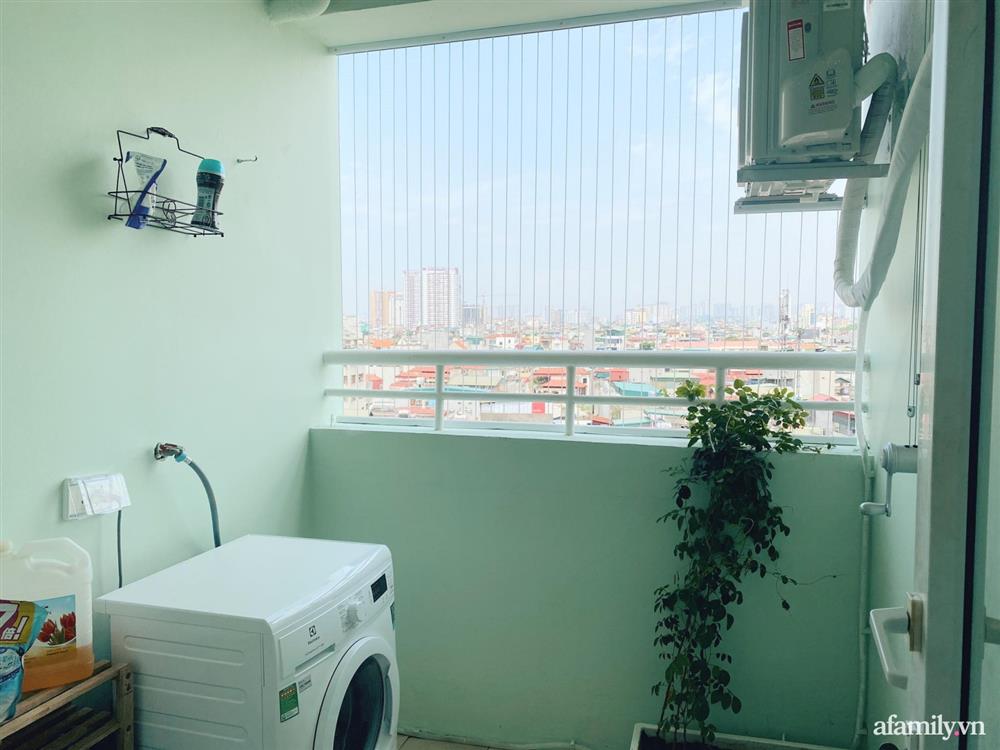 Cặp vợ chồng ở Hà Nội tự tay cải tạo nhà chung cư từ A đến Z chỉ hết 140 triệu, thành quả khiến ai cũng phải khen hết lời-25