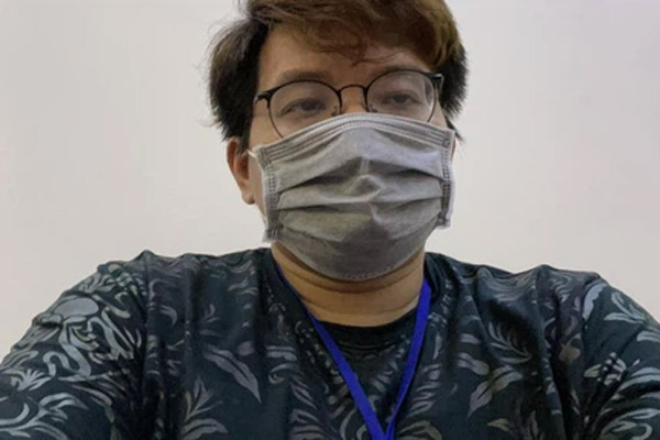 Vừa về đến đầu ngõ, người đàn ông bị hàng xóm cầm xẻng đánh nguy kịch-2