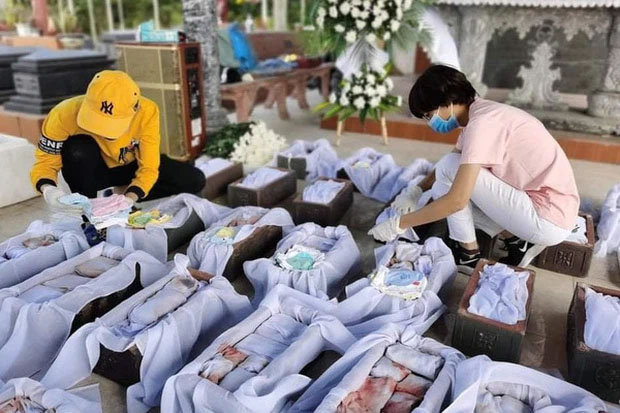 Vụ phát hiện 1.300 xác thai nhi: Công an trả lại 2 tủ lạnh cho nhóm thiện nguyện?-2