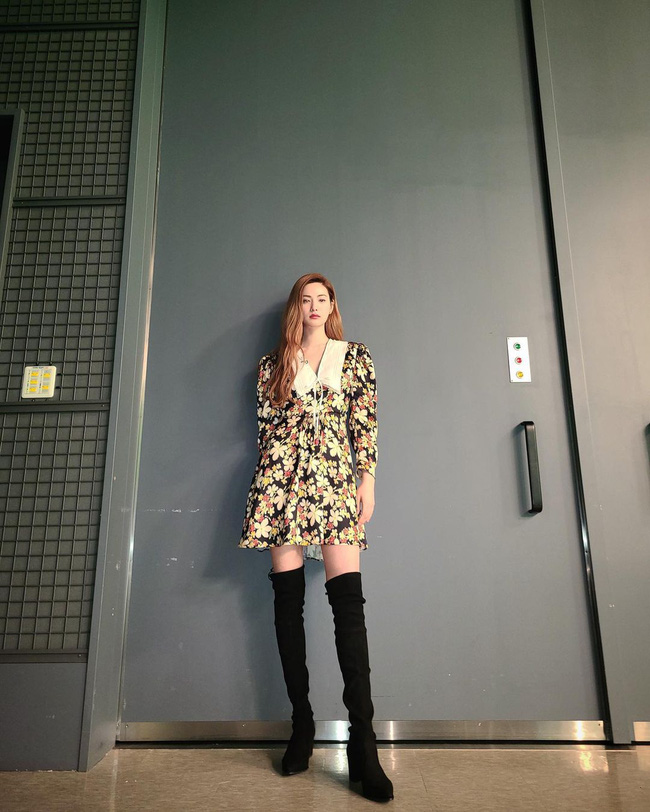 Kỷ lục đụng hàng: Một mẫu váy hoa có tới 6 nàng đẹp diện, Yoona bất ngờ thua một mỹ nhân Hoa ngữ-4