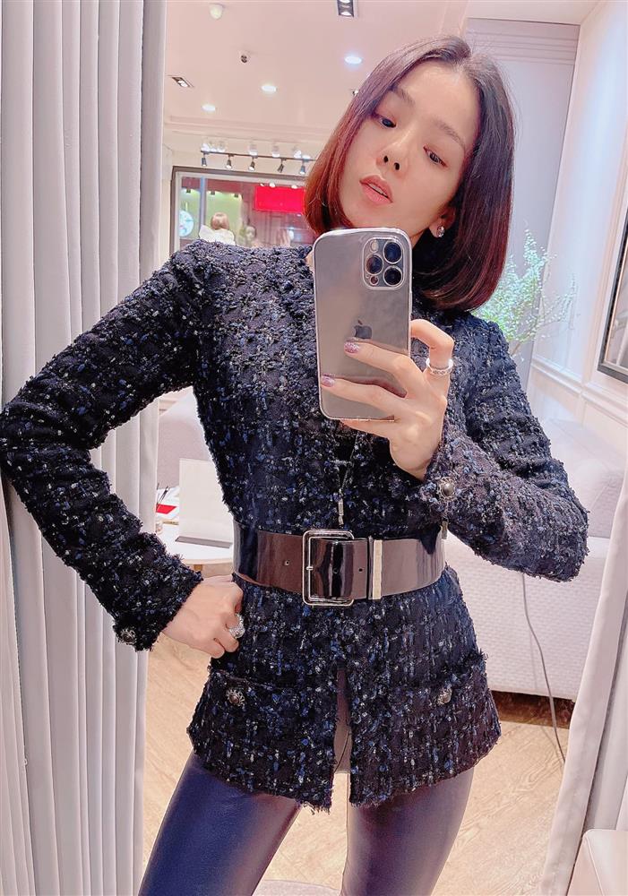 Lệ Quyên để 4 kiểu tóc ngắn khác nhau, nhưng không phải lúc nào cũng trẻ xinh hết cỡ-2