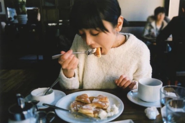 Người sống lâu thường làm 3 nên vào buổi sáng, 3 không vào buổi tối, nếu bạn có đủ cả thì xin chúc mừng-2