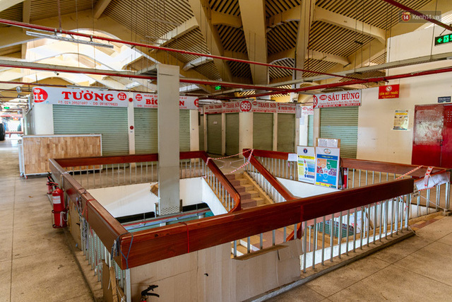 Khung cảnh vắng lặng chưa từng thấy của Chợ Lớn - Sài Gòn-7