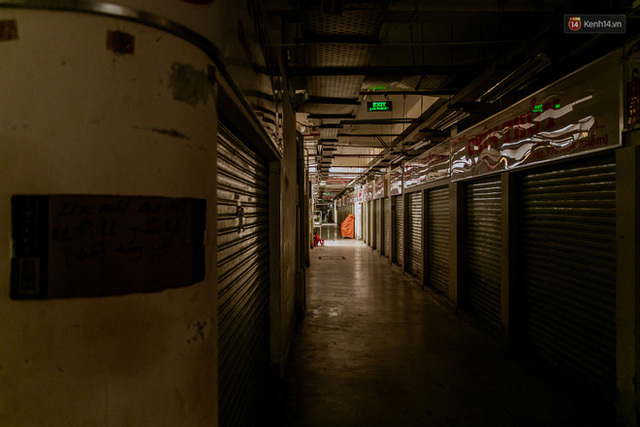 Khung cảnh vắng lặng chưa từng thấy của Chợ Lớn - Sài Gòn-10