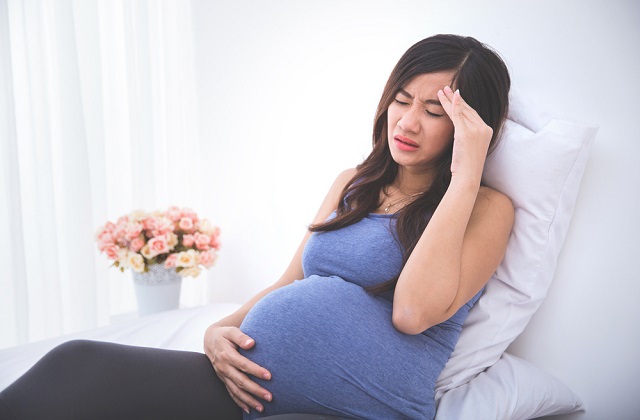10 năm sau khi ly hôn, mẹ chồng cũ hờ hững của tôi bất ngờ tìm đến và nói sẽ cho tôi bất động sản giá 2 tỷ-1