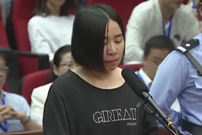 Bảo mẫu thiêu chết 4 mẹ con: Thảm kịch từ một con bạc túng quẫn, chồng nạn nhân bị tố là cặn bã” khi tìm thấy hạnh phúc sau 4 năm để tang-5