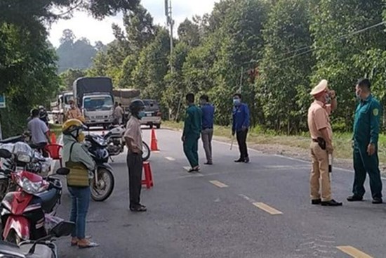 Xuất hiện ca mắc COVID-19 đầu tiên, Lâm Đồng tìm người đến 6 địa điểm liên quan