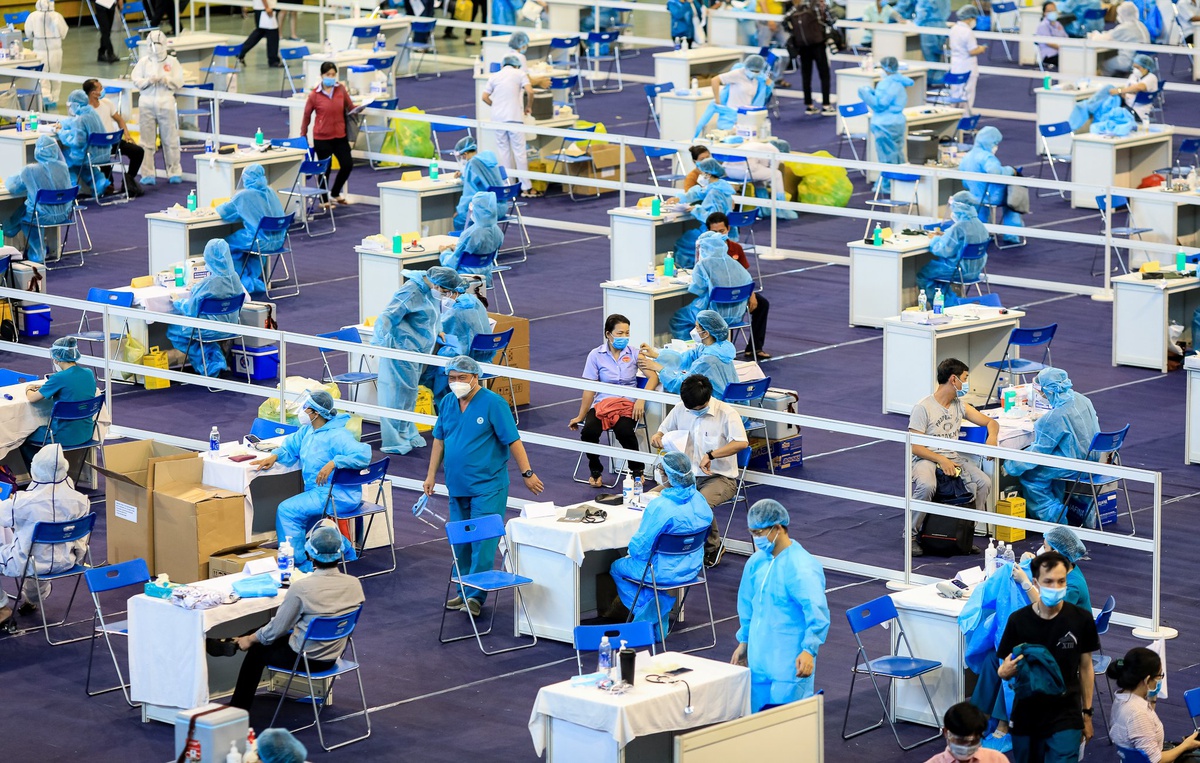 Người TP.HCM giữa chuỗi ngày giãn cách: Bao giờ trở lại bình thường?-3