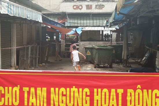 TP.HCM chính thức chi gói 886 tỷ đồng hỗ trợ COVID-19: Lao động nữ đang mang thai được thêm 1 triệu đồng