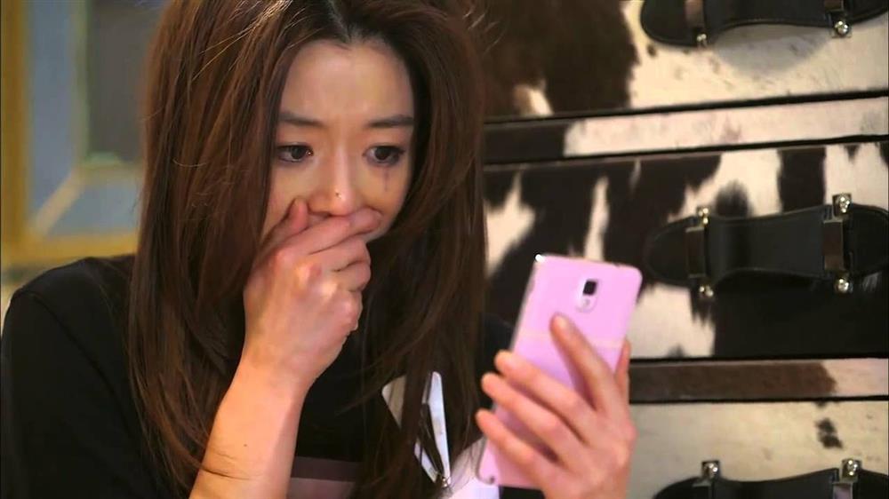 Nhờ chồng ship đồ cho khách, nửa đêm tôi há hốc thấy anh bị bóc phốt trên mạng xã hội-2