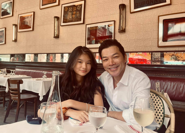 Trần Bảo Sơn tung loạt ảnh bên Bảo Tiên khiến dân tình xuýt xoa: Bố điển trai phong độ, con gái xinh đẹp phổng phao thế này-5