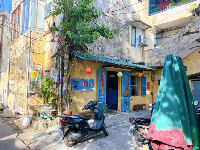 Vụ bác sĩ bị tố hiếp dâm đồng nghiệp ở Huế: Nữ y tá từng được gia đình bác sĩ cưu mang, người mẹ tiếp tục đưa bằng chứng kêu oan cho con trai-1