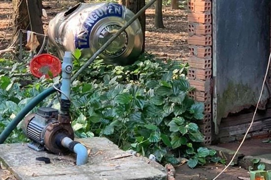 Ba anh em ruột ở Bình Phước bị bồn nước đè thương vong