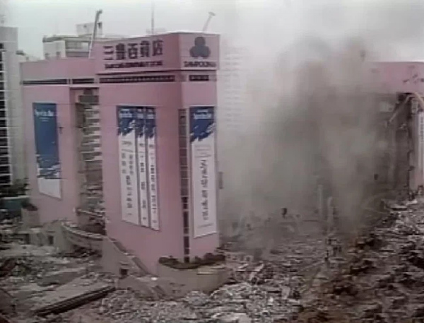 Vụ sập trung tâm thương mại rúng động Hàn Quốc 26 năm trước khiến hơn 500 người chết, ám ảnh nhất là nụ cười của bà dì ác ma-4