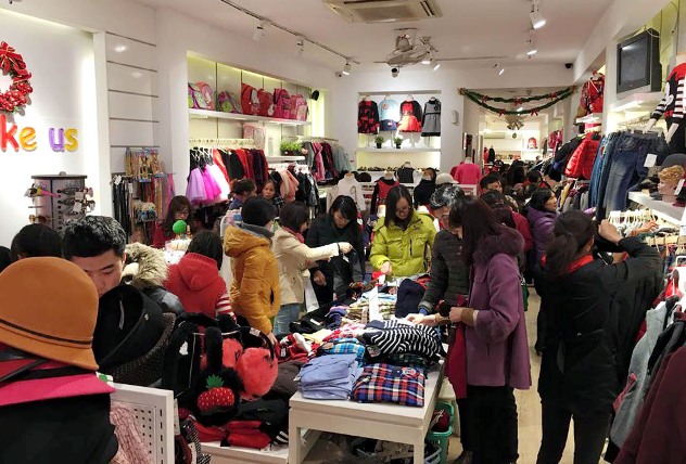 Bí mật chưa biết về cửa hàng quần áo khiến bạn điên cuồng mua sắm-3