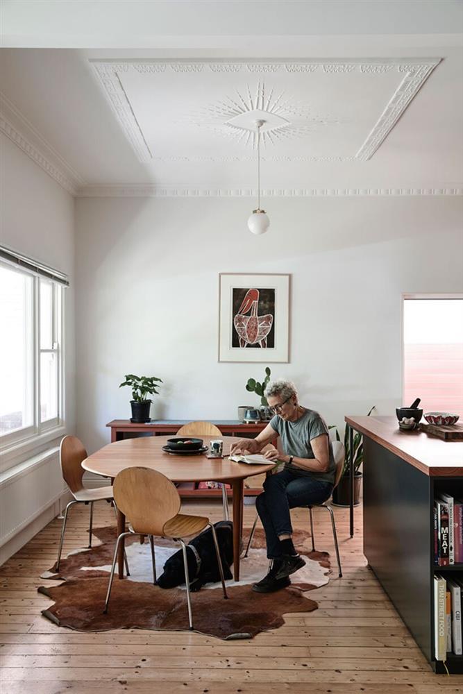 Cải tạo căn nhà cũ thành ngôi nhà đa thế hệ, có vườn cây xanh mát bao quanh khiến nhiều người ngưỡng mộ-11