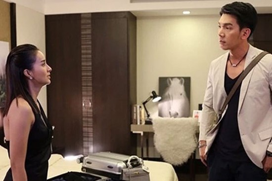 Tôi chăm chồng nằm viện cả tháng đến mức gầy rộc cả người, vừa khỏe lại anh lập tức đuổi vợ đi khiến tôi sốc nặng