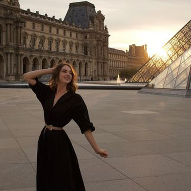 Blogger thời trang Pháp thị phạm cách mix đồ với 3 tông màu dễ thấy, công thức cho vẻ ngoài thanh lịch là đây chứ đâu!-7