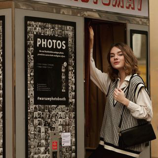 Blogger thời trang Pháp thị phạm cách mix đồ với 3 tông màu dễ thấy, công thức cho vẻ ngoài thanh lịch là đây chứ đâu!-15