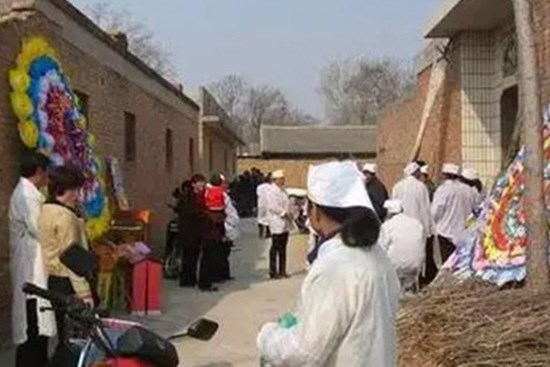 Vụ giết chị dâu gây chấn động vùng quê: Tin đồn ác ý trở thành nguồn cơn tội ác, hung thủ bị vạch trần ngay trong tang lễ của nạn nhân