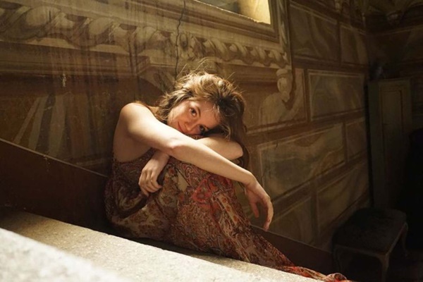 Cuộc sống không như mơ của gia đình sống trong lâu đài 900 tuổi tựa cổ tích: Mất 2 tiếng nếu muốn tìm nhau, để quên đồ thì xác định mất luôn-5