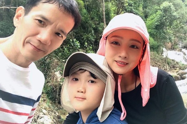 Nổi tiếng thân thiết với 2 cô con gái rượu nhưng Quyền Linh luôn giữ kẽ điều này: Nghe xong càng phục cách dạy dỗ tinh tế-3