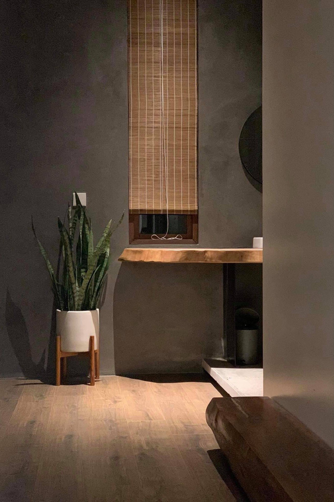 Vợ chồng 8X xây nhà 3,5 tỷ tại Long Biên: Bên ngoài là khối hộp cao 9m nhưng trong nhà lại ngập nắng chill bất ngờ-15