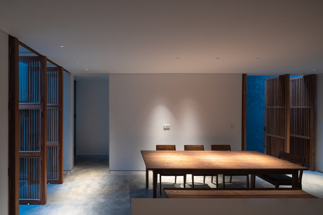 Vợ chồng 8X xây nhà 3,5 tỷ tại Long Biên: Bên ngoài là khối hộp cao 9m nhưng trong nhà lại ngập nắng chill bất ngờ-20