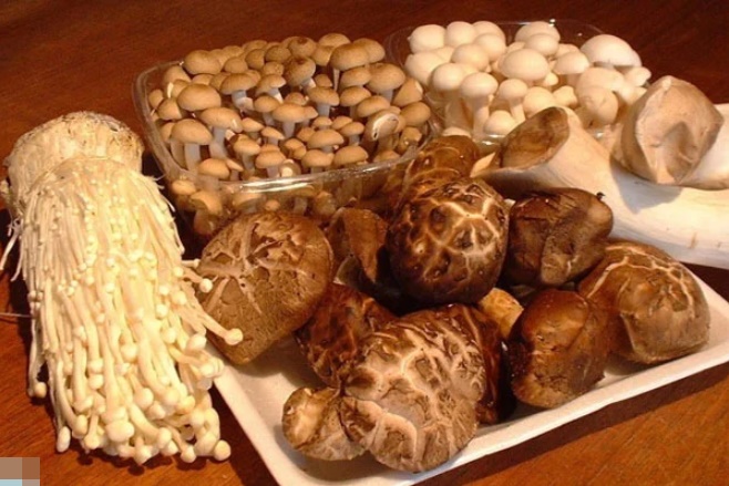 Mua nấm cứ nhìn vào điểm này đảm bảo bách phát bách trúng, nấm tươi ngon vừa ý-1