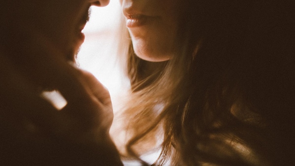 Chồng tự thú về ả tiểu tam thích đầm ngủ đỏ, mê soạn tiệc ái ân khiến cô vợ Mickey nhận ra mác chính danh đã hại mình thảm bại-4