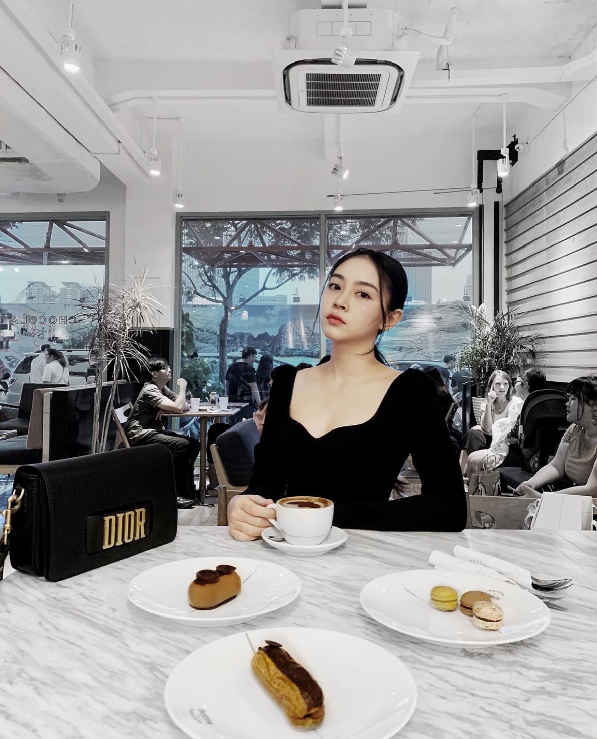 BTV mới vừa đầu quân cho VTV chiếm spotlight vì thành tích quá khủng, từng thi hoa hậu, tốt nghiệp trường ĐH quốc tế nổi tiếng cho nhà giàu”-5