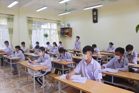 Bạn học mắc Covid-19, 472 thí sinh phải đi cách ly trước giờ thi tốt nghiệp THPT quốc gia 2021
