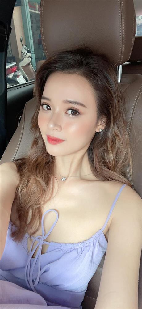 Vàng thật không sợ lửa: Midu hở bạo chứng minh vòng 1 phồn thực tự nhiên-9