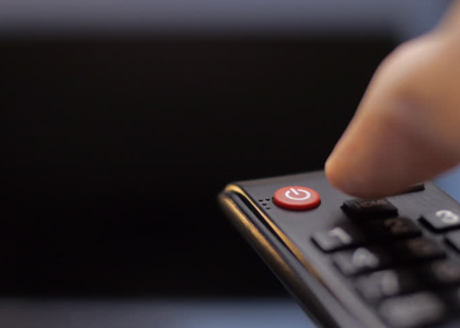Những sai lầm tai hại khi tắt TV mà nhiều người gặp phải-2