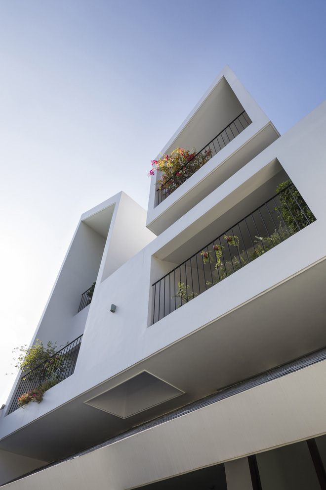 Chị em sinh đôi xây nhà trên mảnh đất 250m2, nhìn bên ngoài cứ ngỡ là 1 nhưng vào trong mới phát hiện sự thật bất ngờ-3