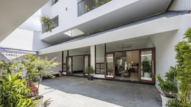 Chị em sinh đôi xây nhà trên mảnh đất 250m2, nhìn bên ngoài cứ ngỡ là 1 nhưng vào trong mới phát hiện sự thật bất ngờ-6